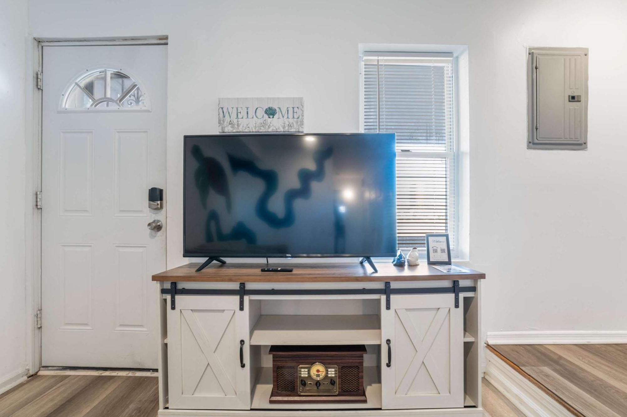 Arcade Nook & New Sea Turtle Mural- 3Br Atlantic Stadt Exterior foto